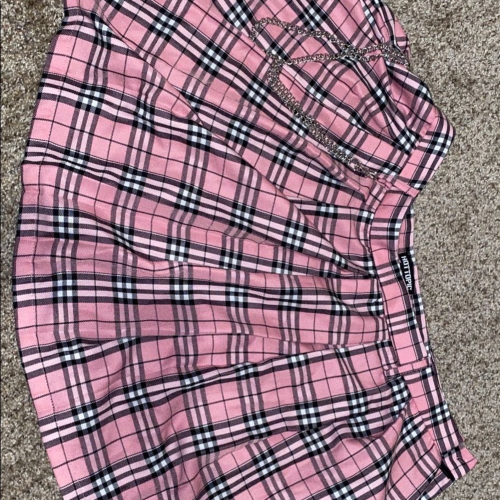 Pink skirt